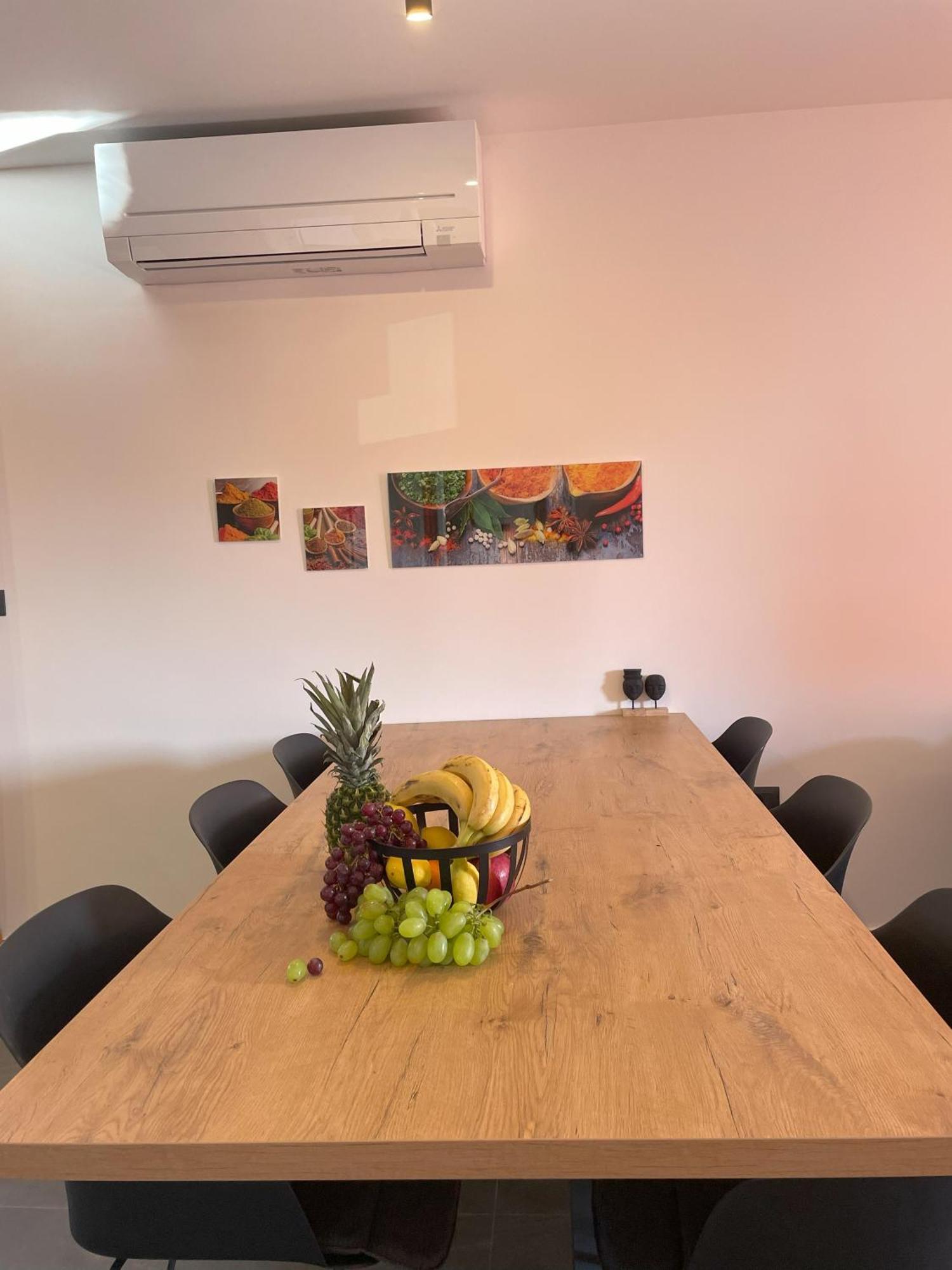Valkane Beach Apartments PUY 외부 사진