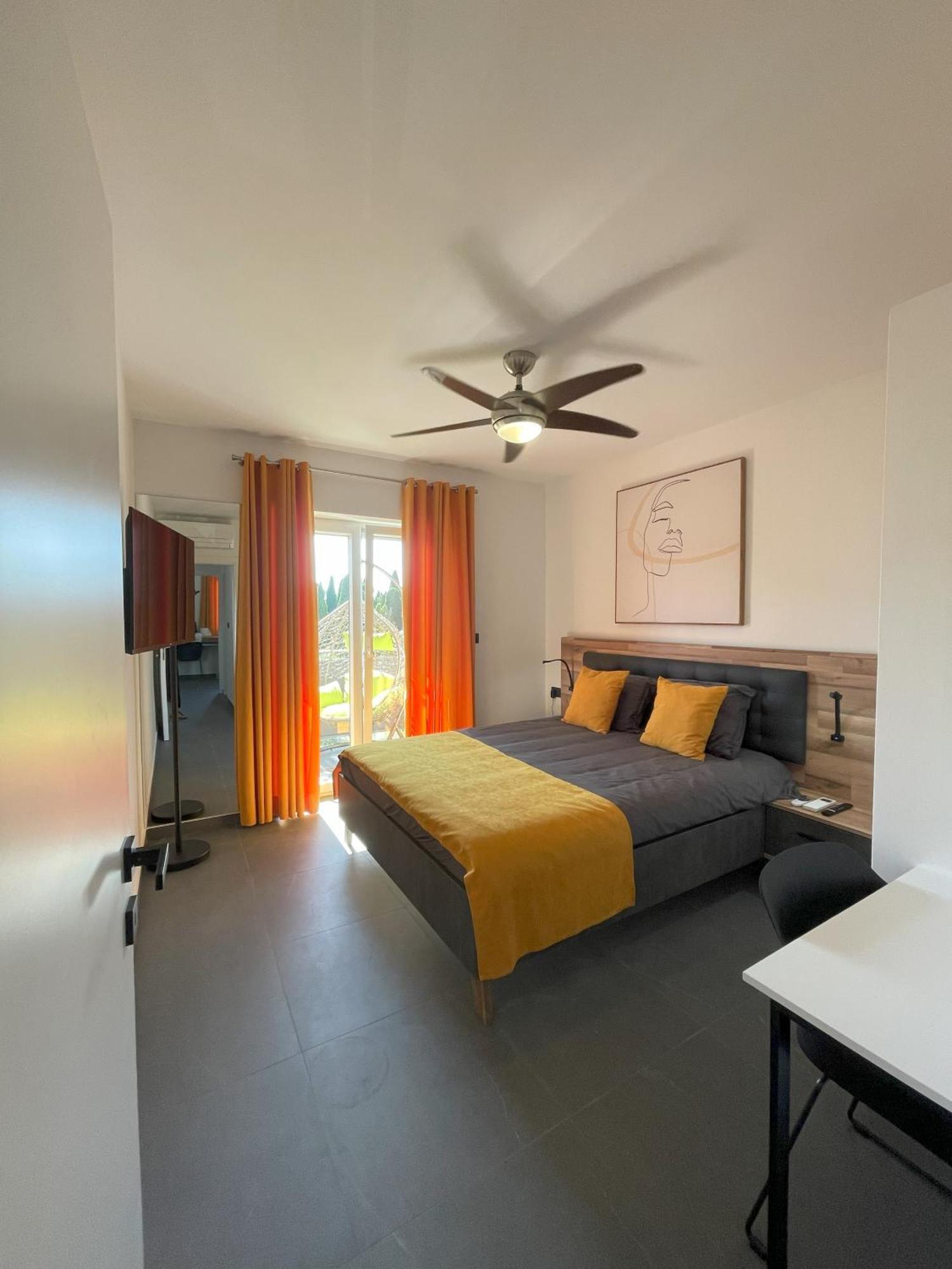 Valkane Beach Apartments PUY 외부 사진