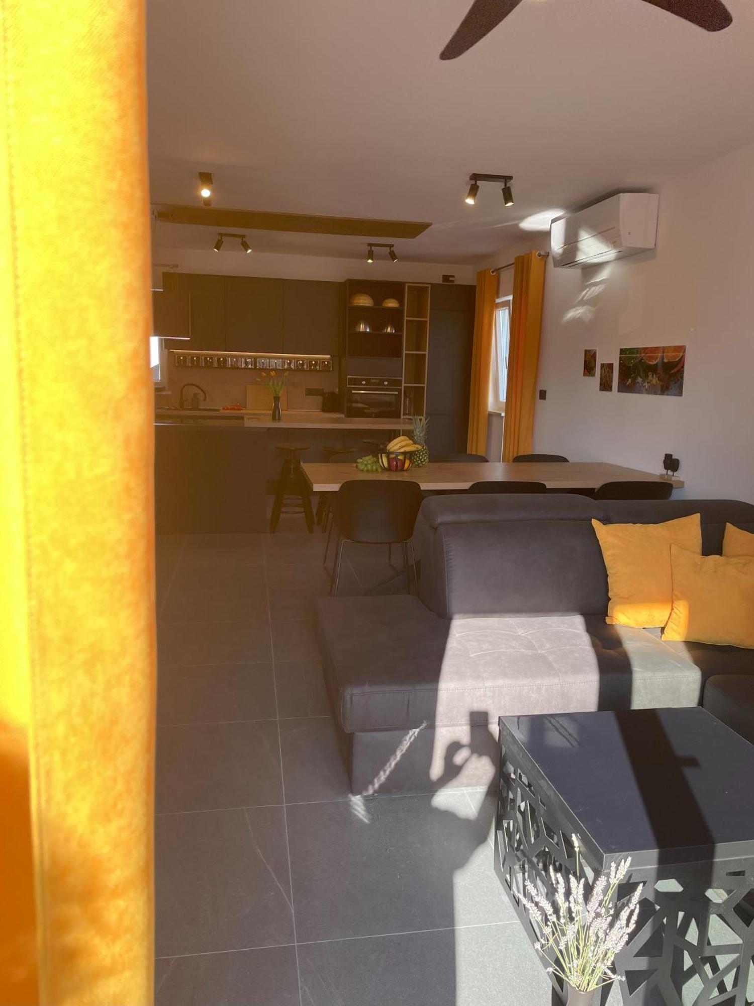 Valkane Beach Apartments PUY 외부 사진